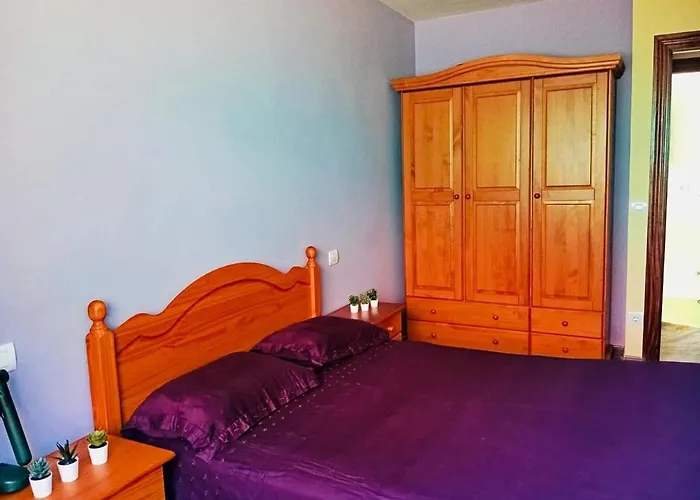 Familiar Bajo Con Jardin En Apartment Gibaja